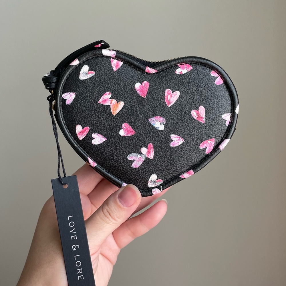NWT Love & Lore Harley Heart Coin Pouch, Black/Pink